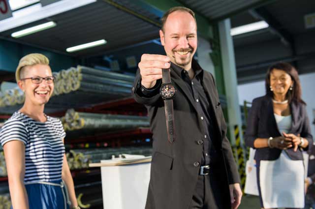 Mentalist & Entertainer Harry Lucas sorgt als Showeinlage bei Firmenfeiern & Firmenevents für Begeisterung in Wien, Österreich und ganz Europa. Foto Privatarchiv