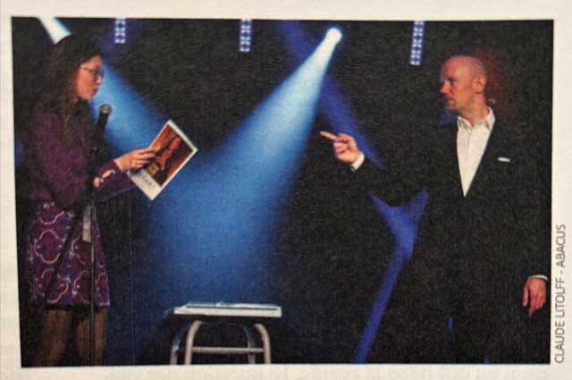 Mentalist Harry Lucas bei seinem Auftritt in Dunkerque/Frankreich. Foto  Claude Litolff, Les cahiers de Mentalisme